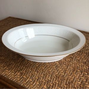 Noritake Tulane Pattern Ivory China 10" Oval Vegetable Bowl Cream Gold Trim